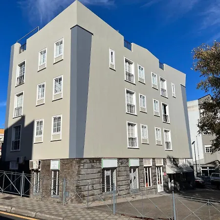 Vivienda Vacacional La Laguna Deluxe 9 *